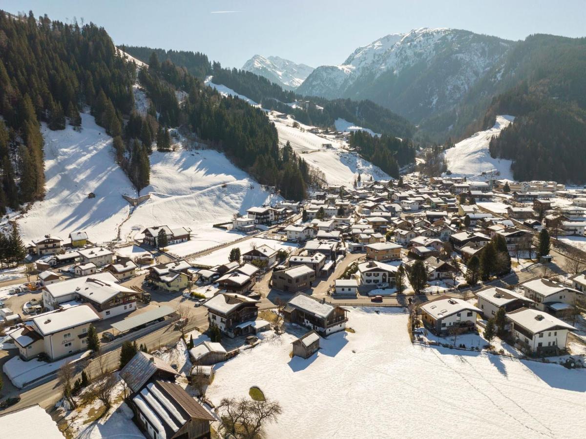 Flat South Of Kitzb Hel With Nationalparkcard Appartement Hollersbach im Pinzgau Buitenkant foto